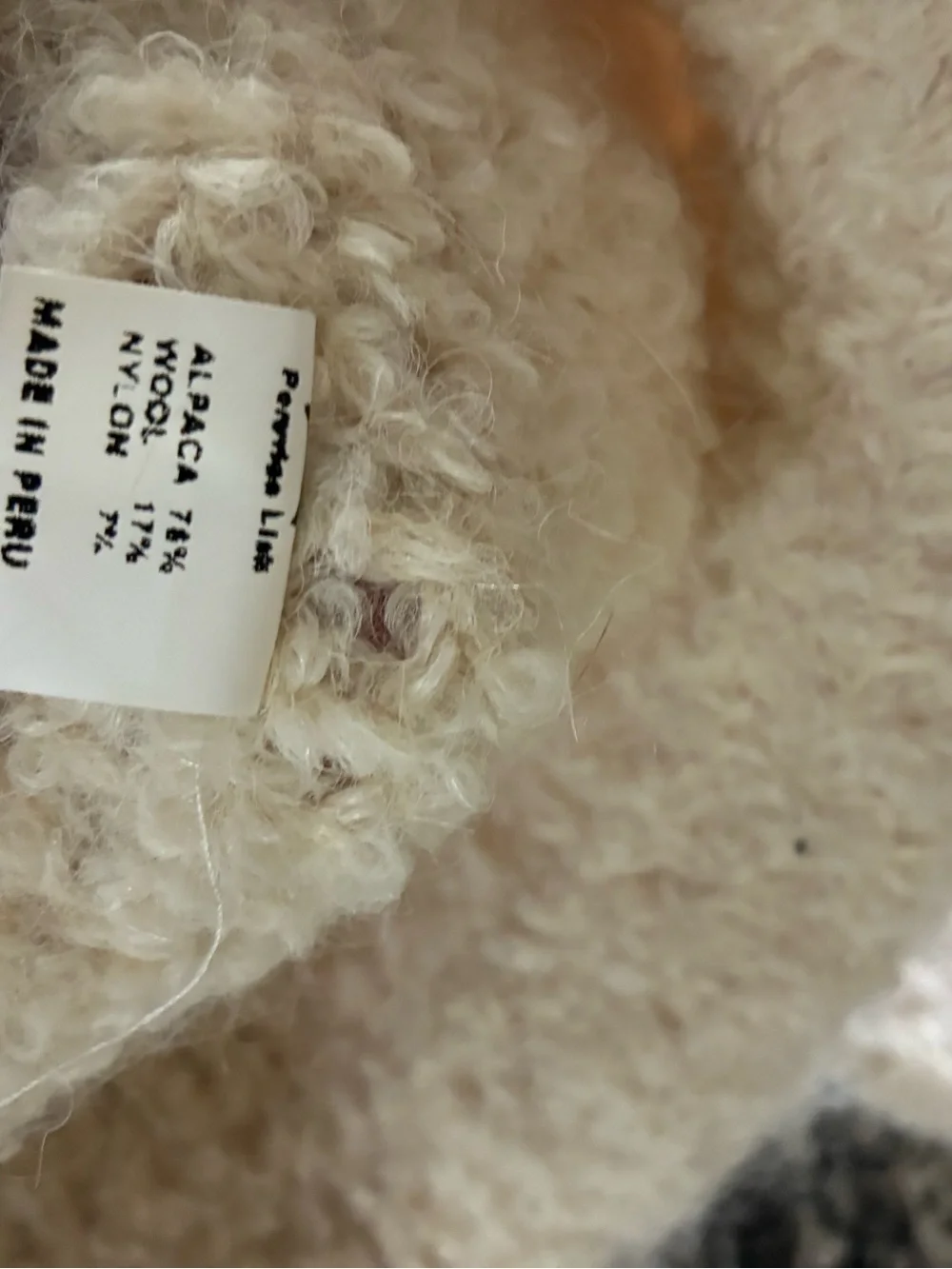 Cozy Alpaca Knit Beanie & Fingerless Gloves Set - Cream